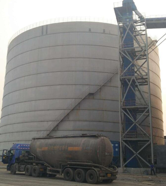 苏尼特左5万吨钢板库