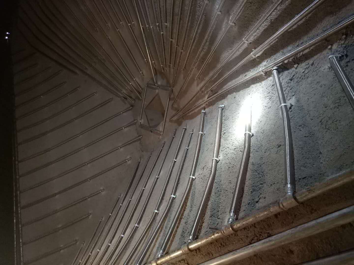 苏尼特左流化棒