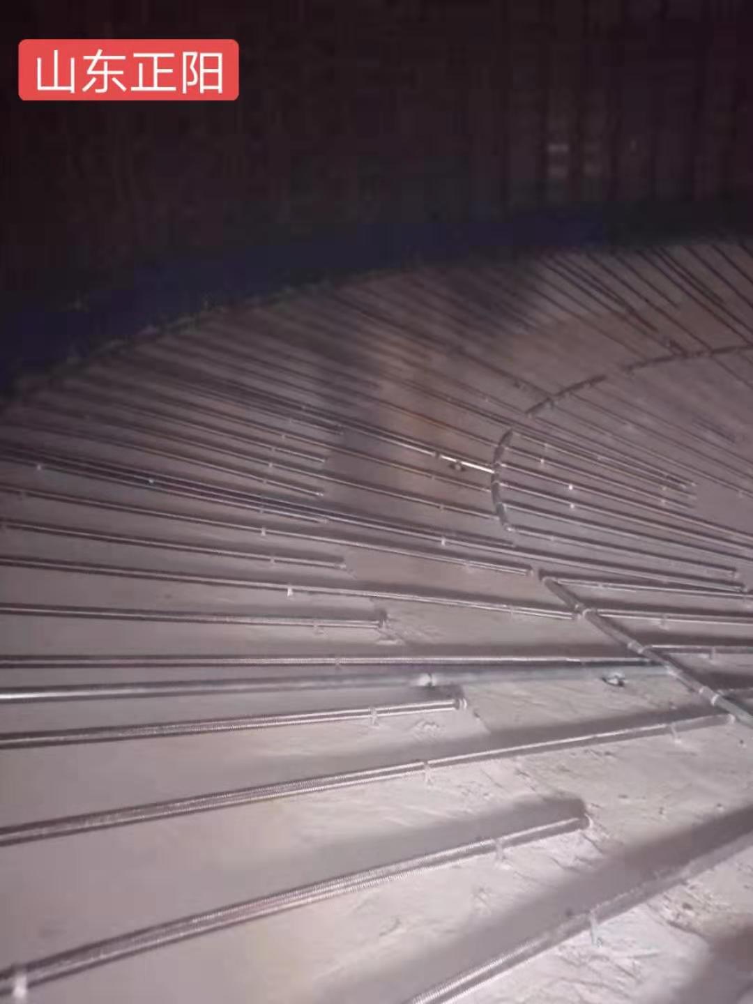 苏尼特左流化棒