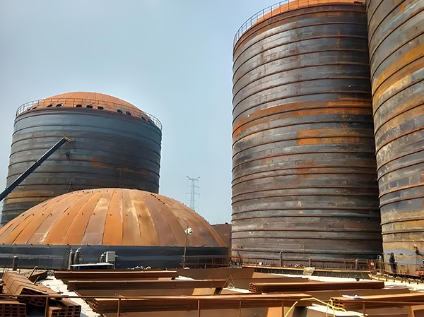 苏尼特左焦粉钢板仓